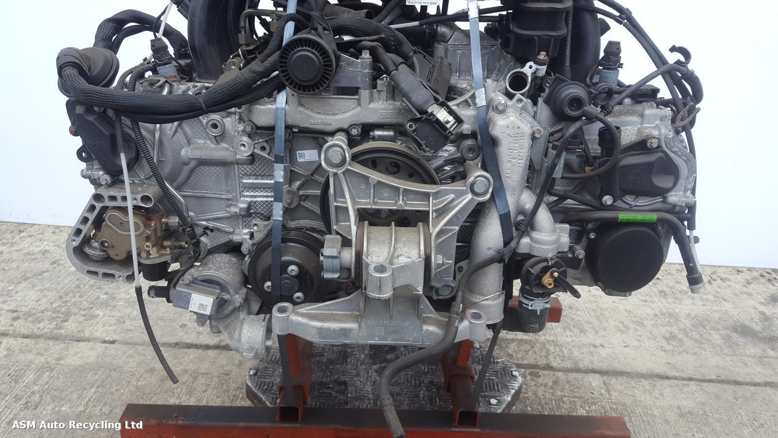 View Auto part Engine Porsche Cayman 2014