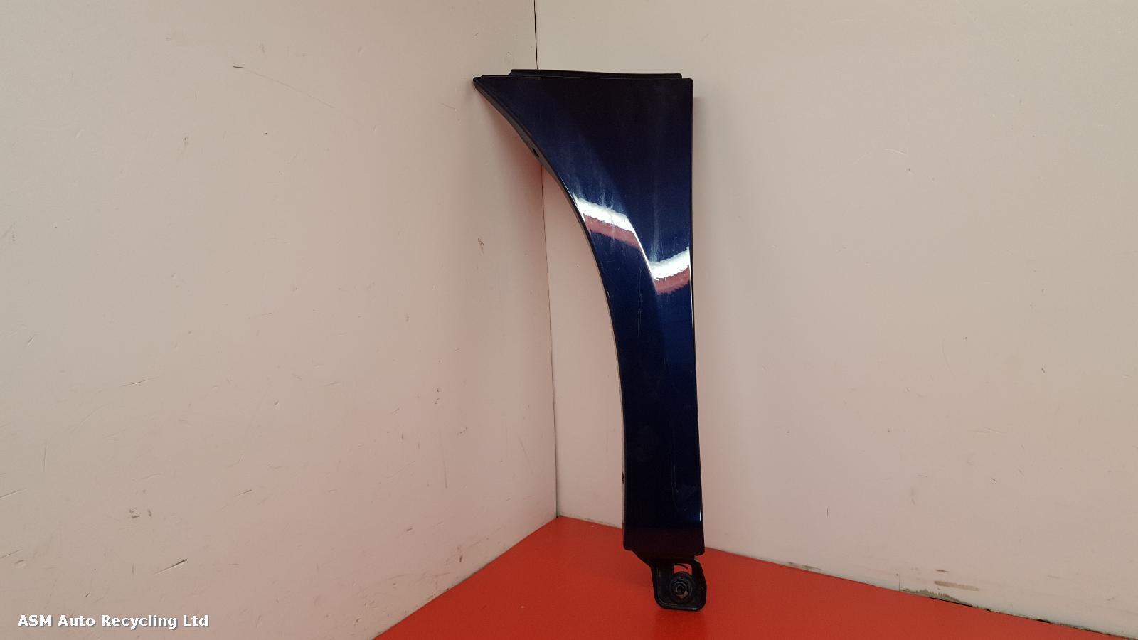 View Auto part L Wing Audi R8 2013