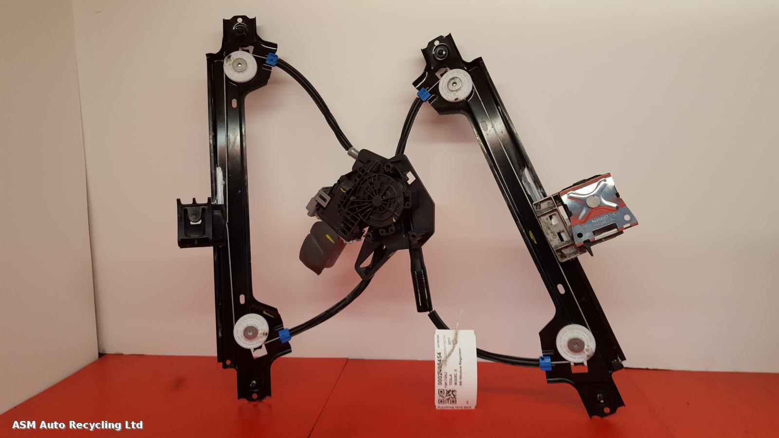 View Auto part RR Window Regulator Tesla Model X 2017