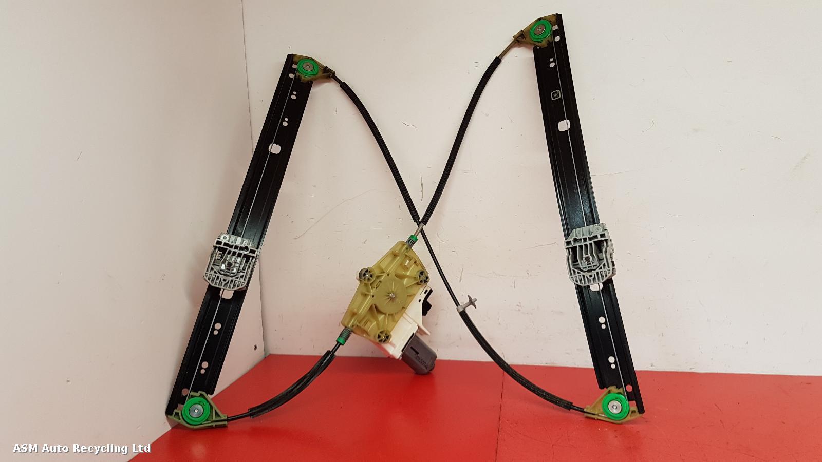 View Auto part RR Window Regulator Audi Q7 2009