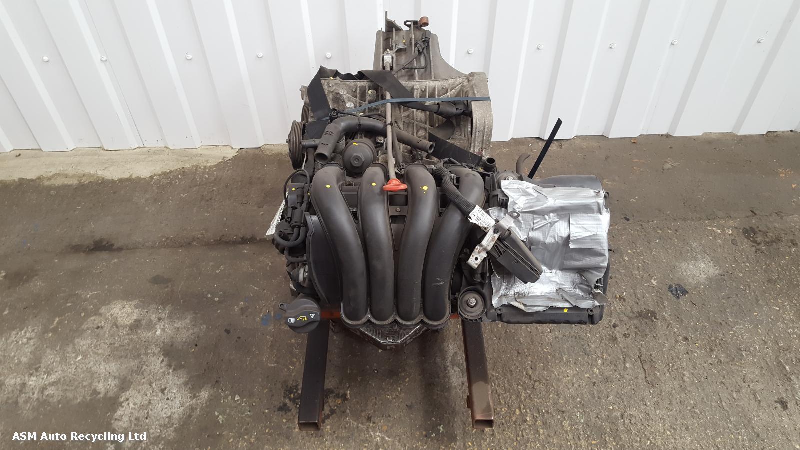 View Auto part Engine Mercedes B Class 2008