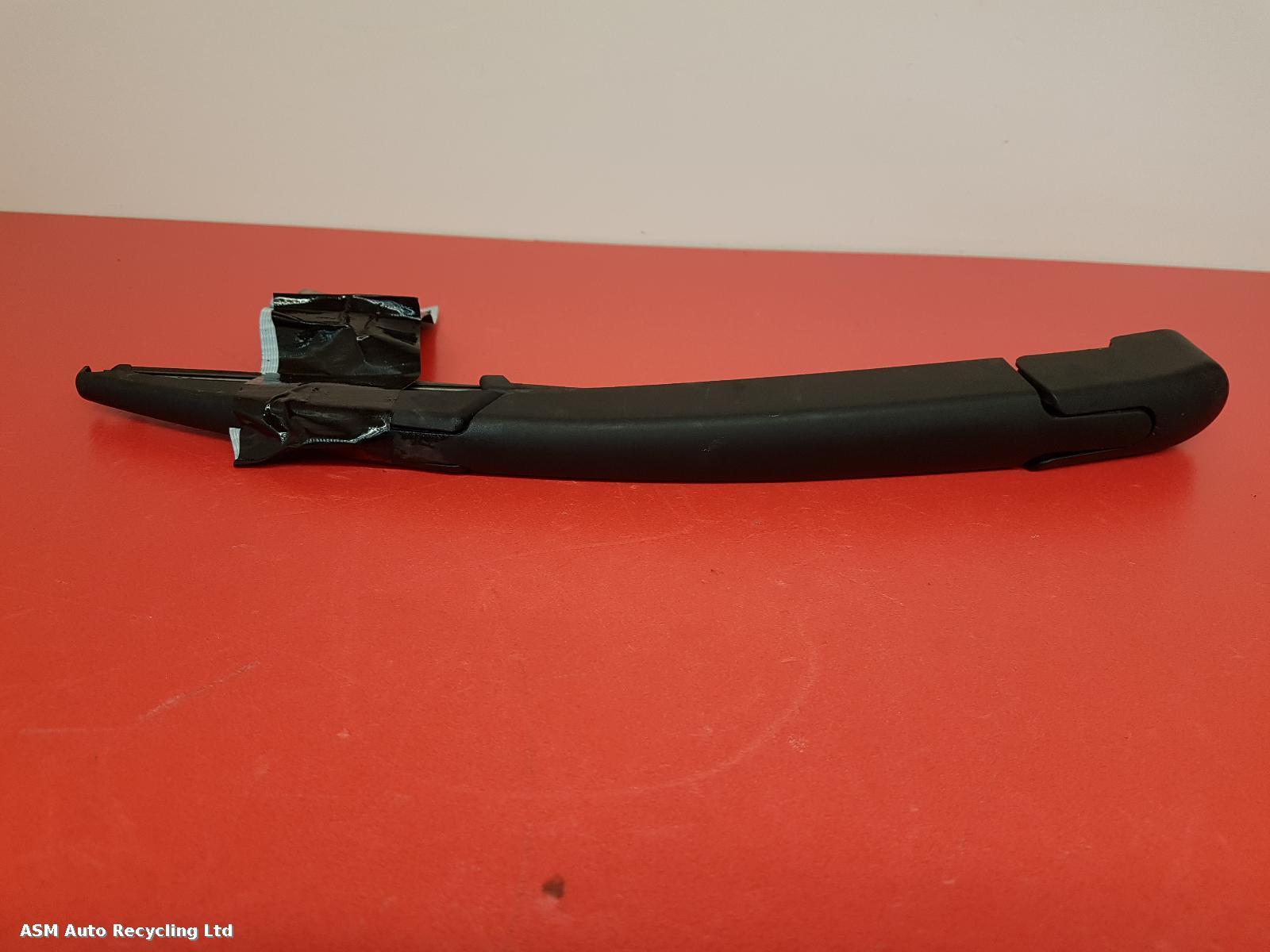 View Auto part Wiper Arm Fiat 500x 2017