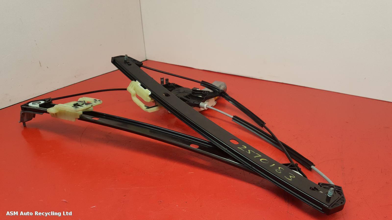 View Auto part RF Window Regulator Audi Q5 2018
