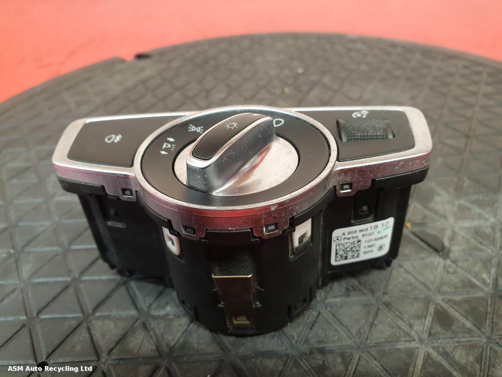 View Auto part Headlight Switch Mercedes V Class 2014