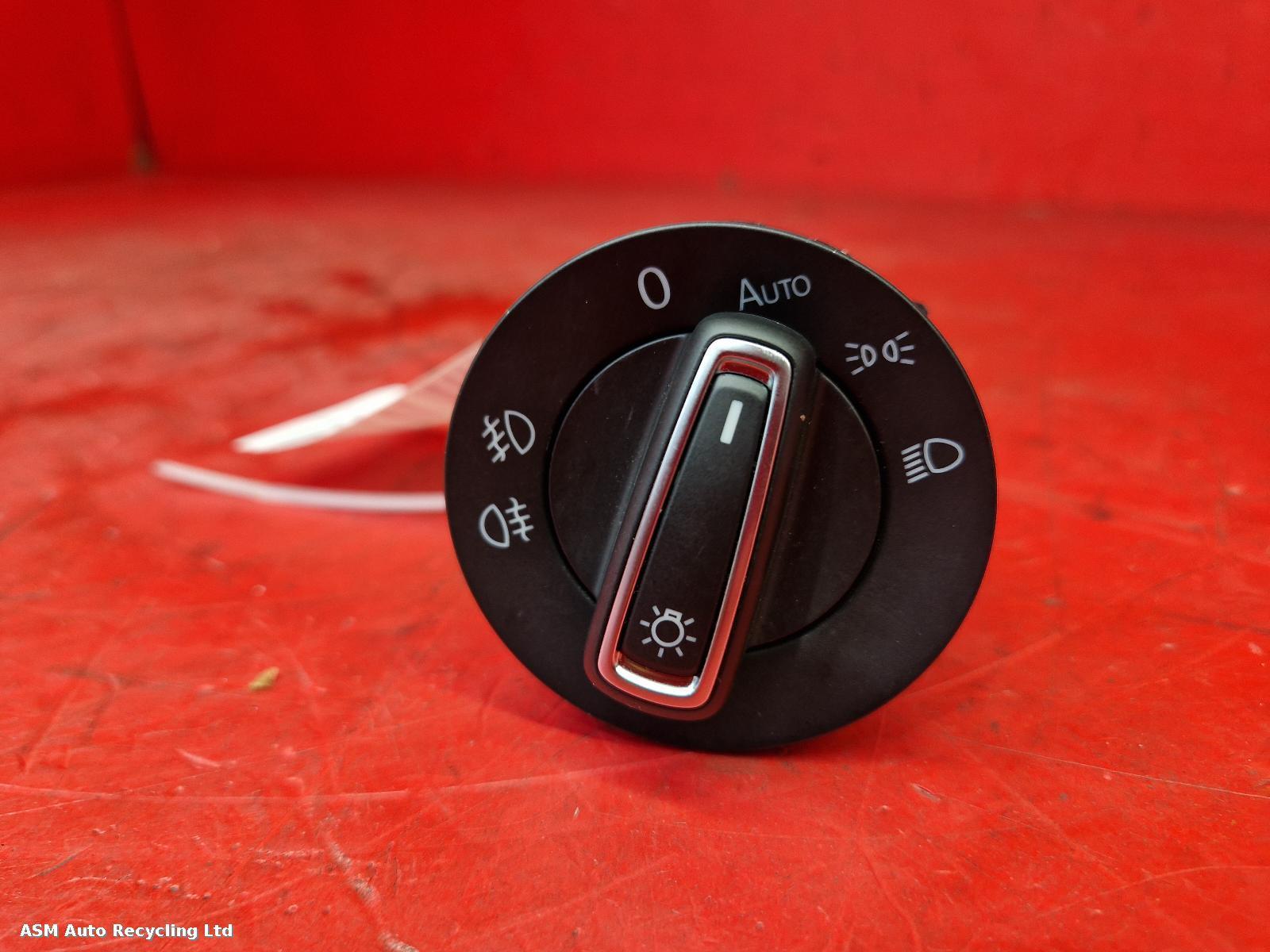 View Auto part Headlight Switch Volkswagen Golf 2017