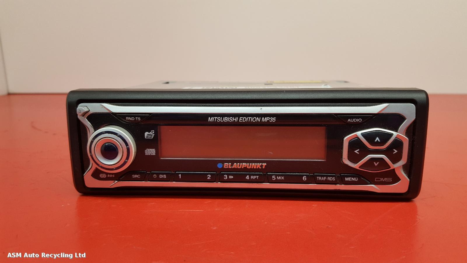 View Auto part A/V Equipment Mitsubishi L200 2006