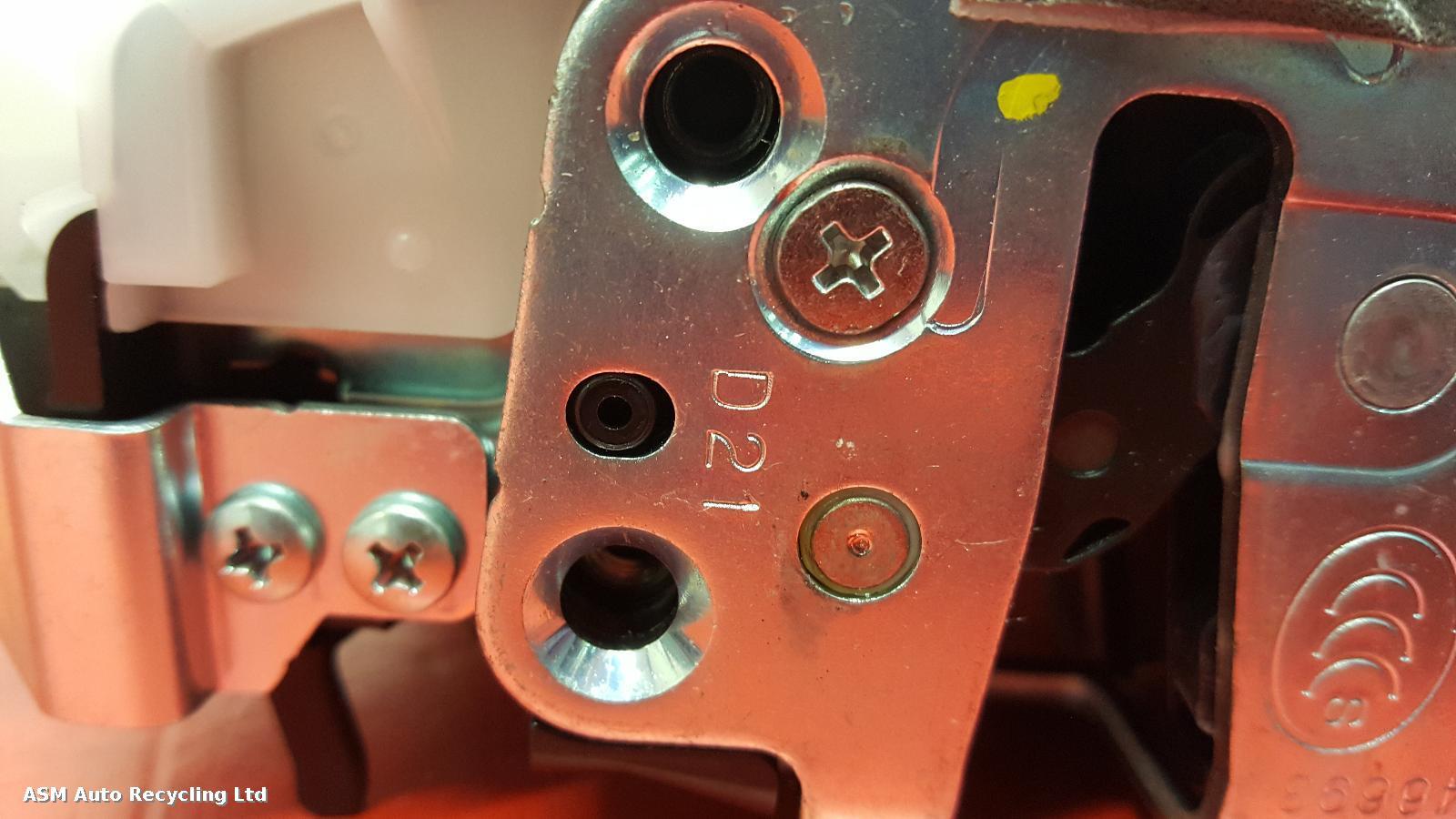 View Auto part Door Lock Assembly Toyota C-hr 2017