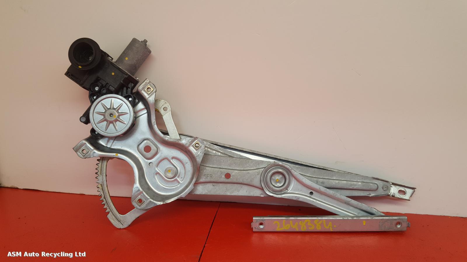 View Auto part RF Window Regulator Toyota C-hr 2018