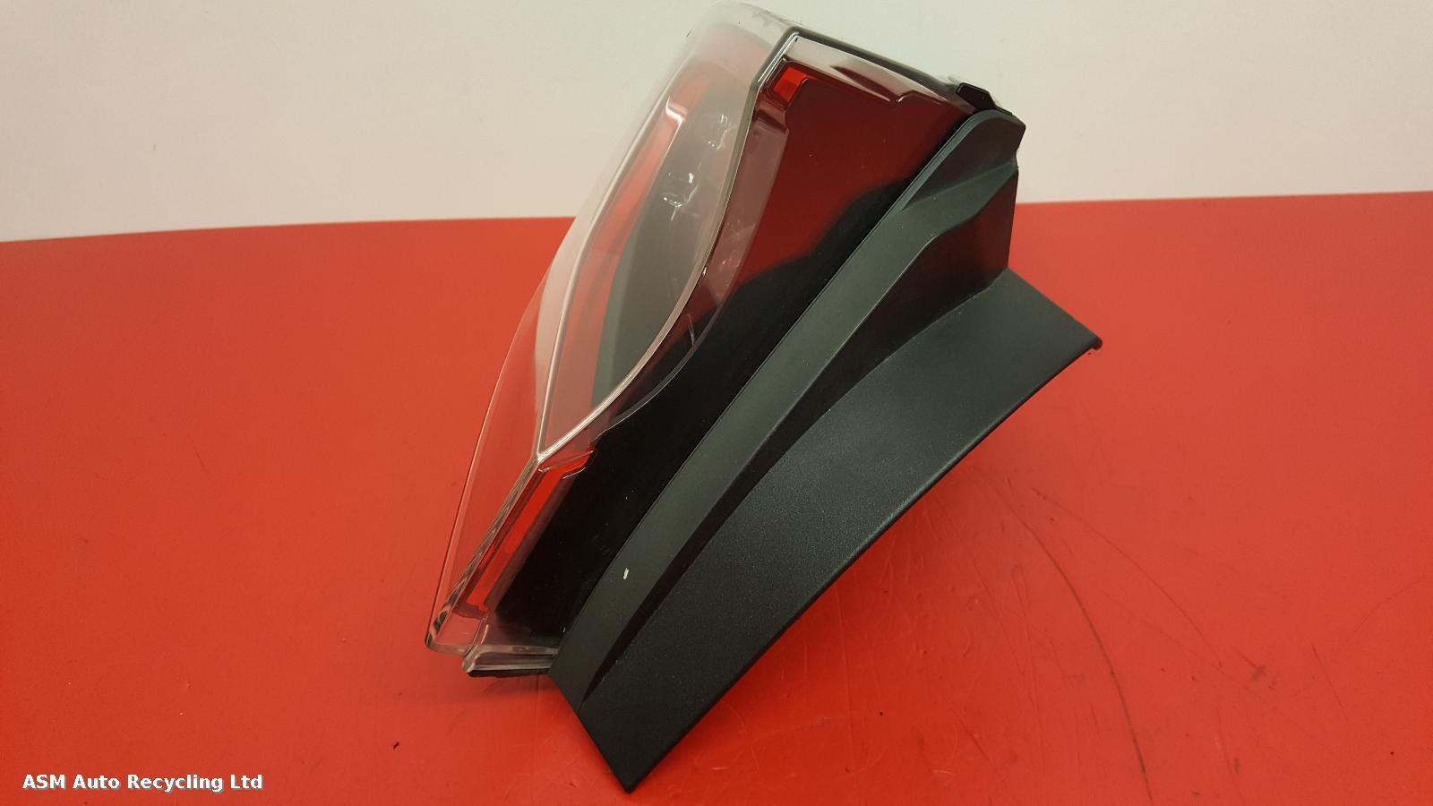 View Auto part L Taillight Toyota C-hr 2018