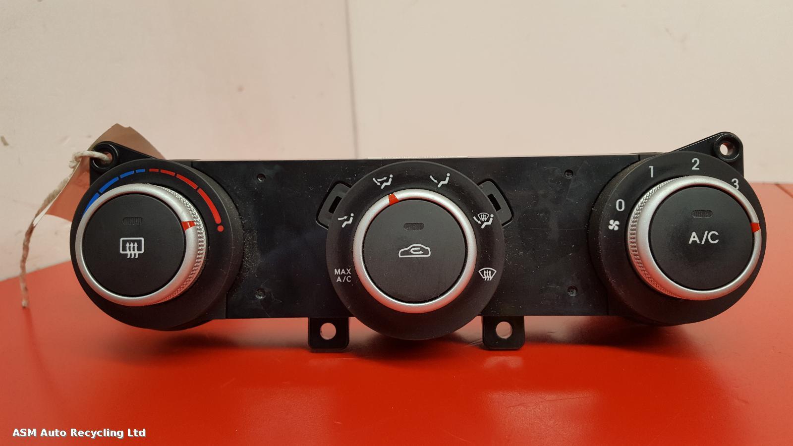 View Auto part Heater/AC Controller Kia Ceed 2010