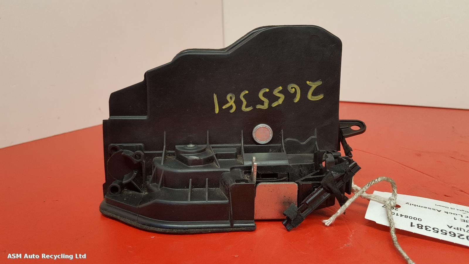View Auto part Door Lock Assembly Bmw 1 Series 2007