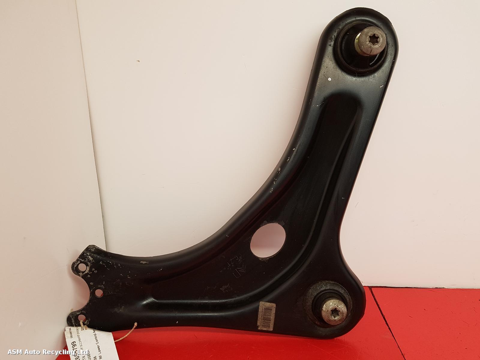 View Auto part RF Lower Control Arm Peugeot 208 2018