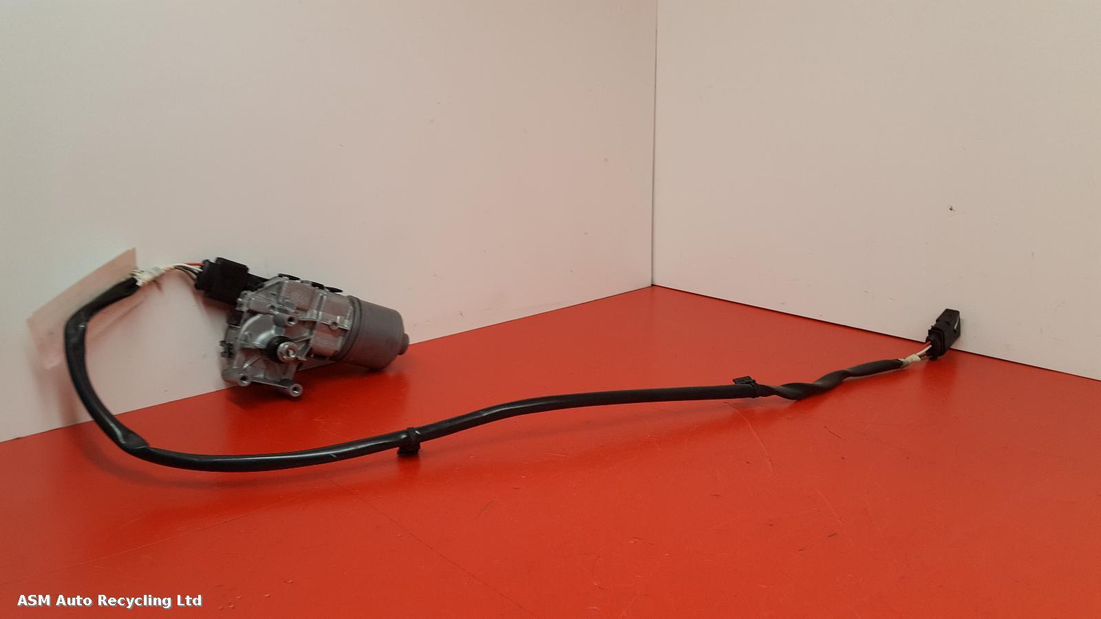View Auto part Wiper Motor Front Peugeot 208 2018