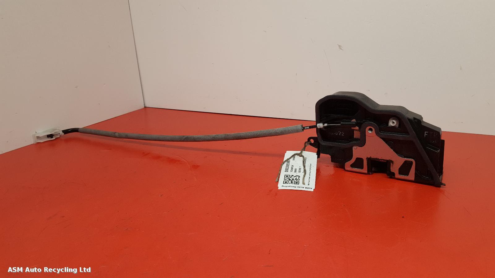 View Auto part Door Lock Assembly Bmw 1 Series 2006