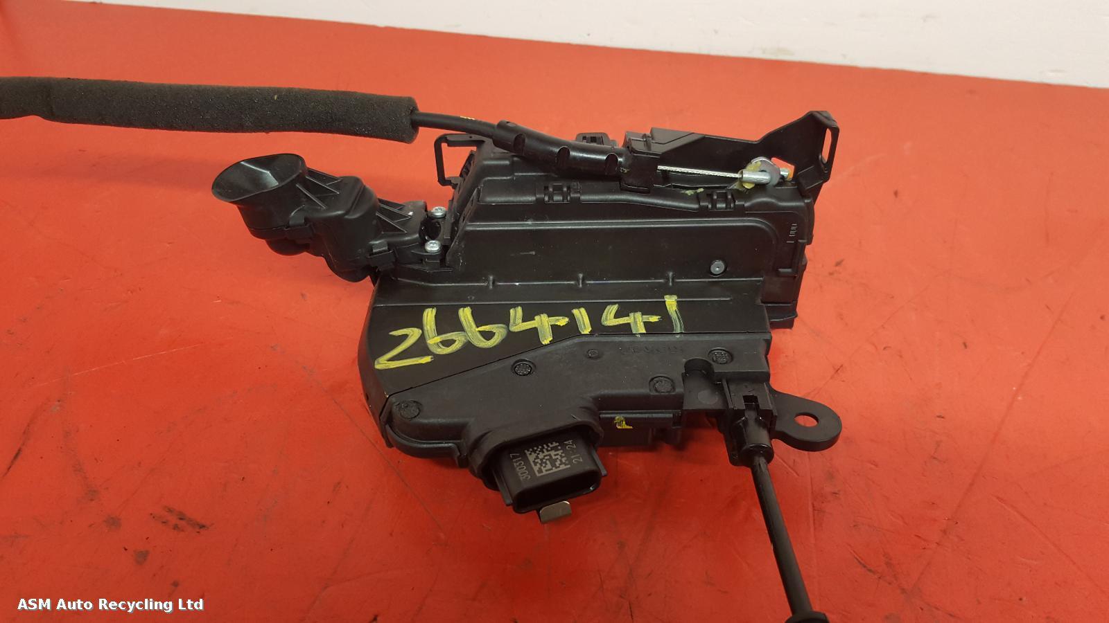 View Auto part Door Lock Assembly Smart Forfour 2017