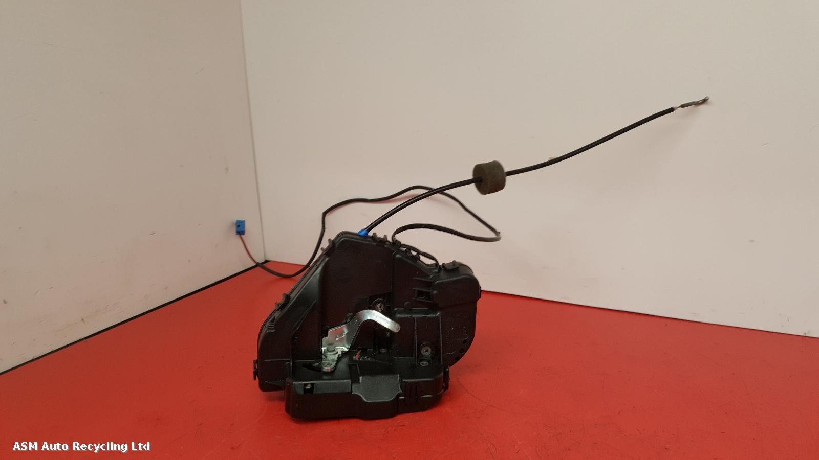 View Auto part Door Lock Assembly Mercedes Cls Class 2008