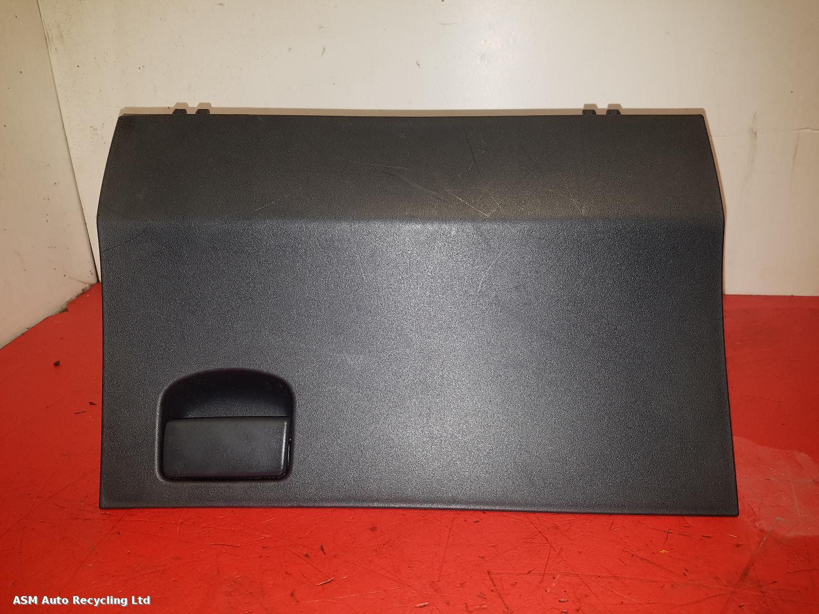 View Auto part Glove Box Toyota Yaris 2007