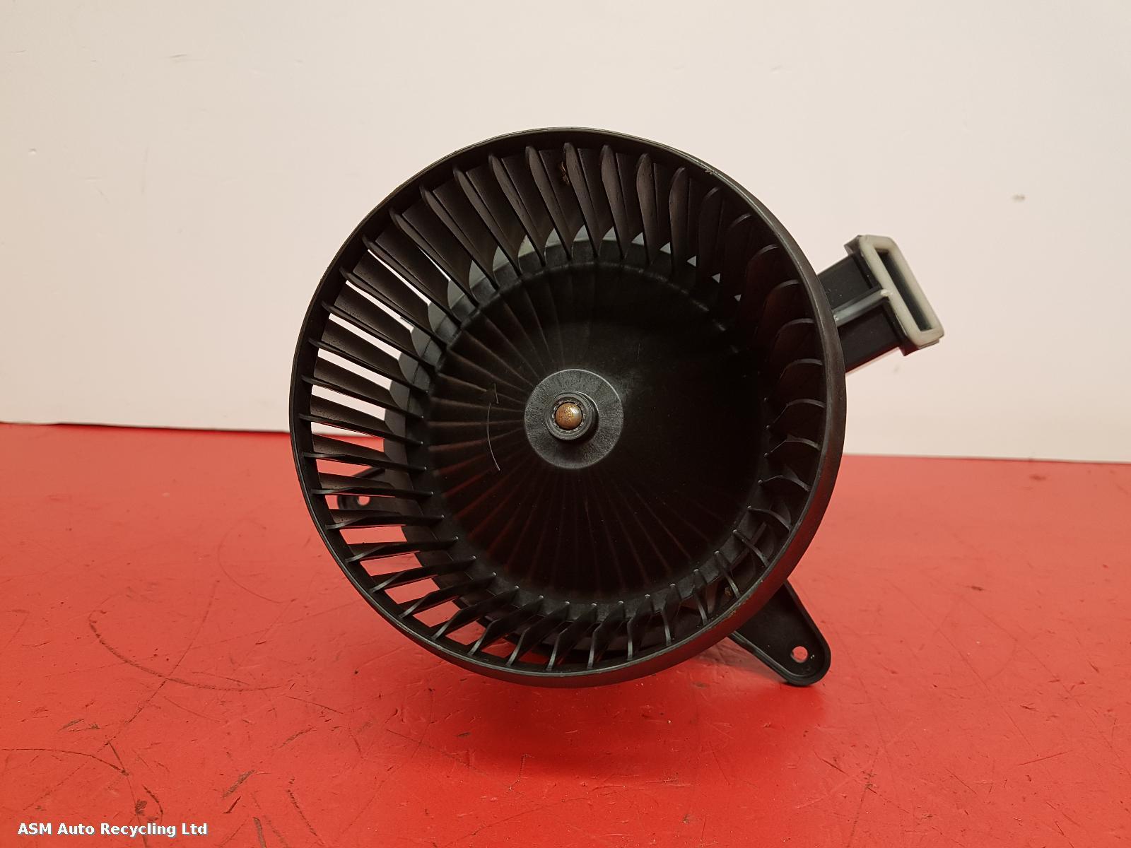View Auto part Heater Motor/Assembly Fiat 500x 2017