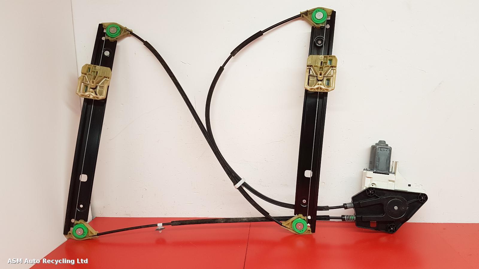 View Auto part LF Window Regulator Audi A1 2014