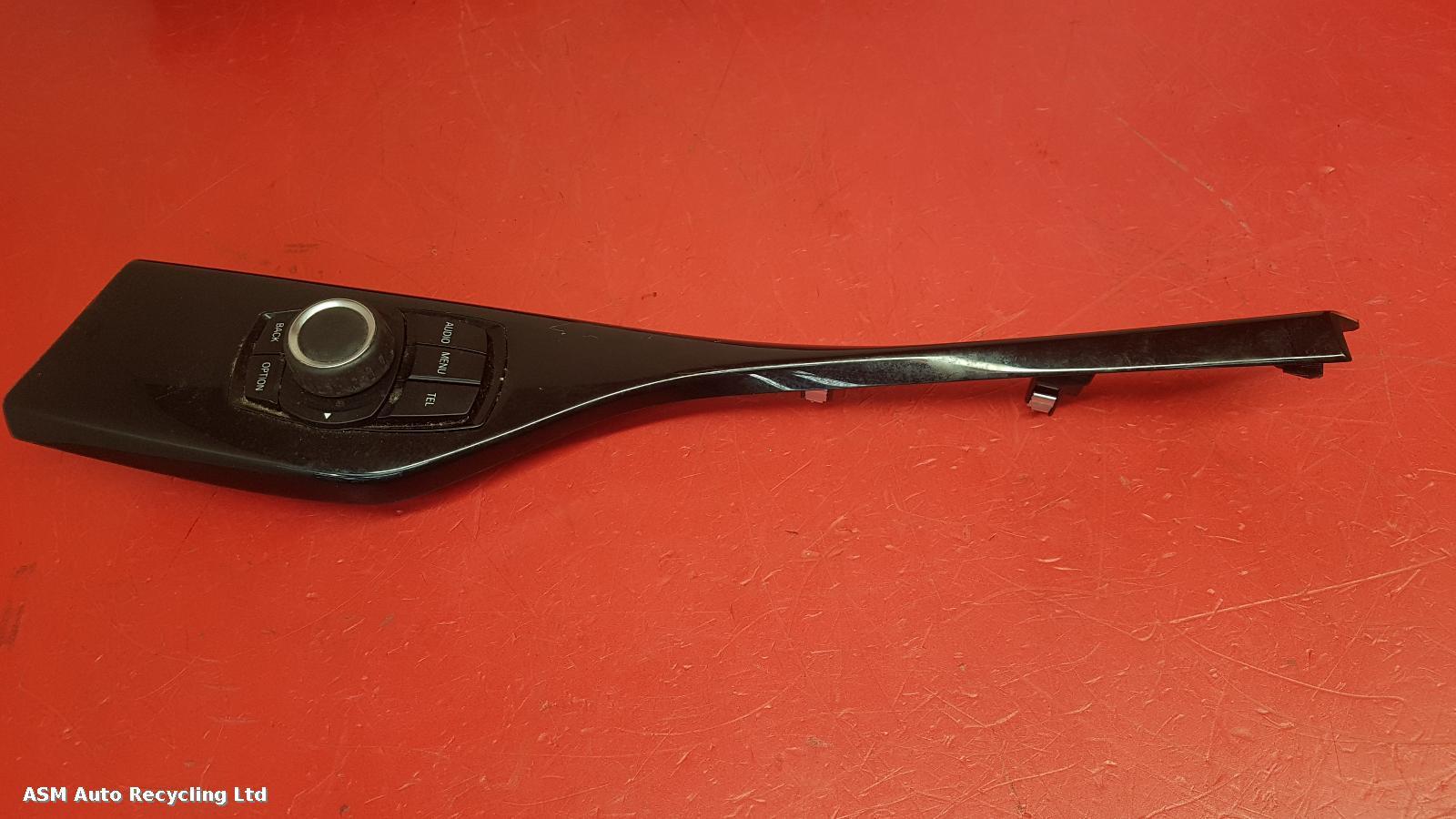 View Auto part CD Changer Bmw 1 Series 2012