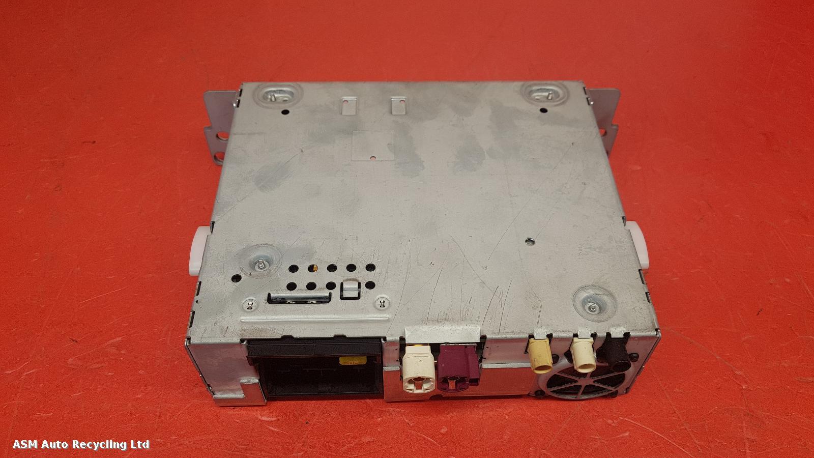 View Auto part CD Changer Bmw 1 Series 2012