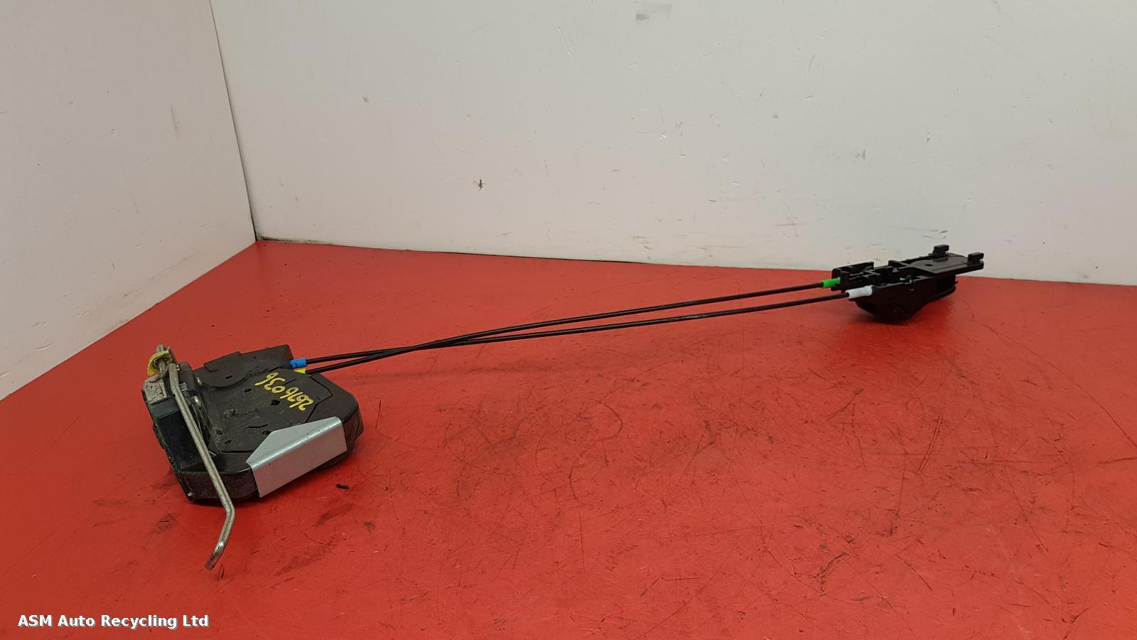 View Auto part Door Lock Assembly Suzuki Celerio 2016