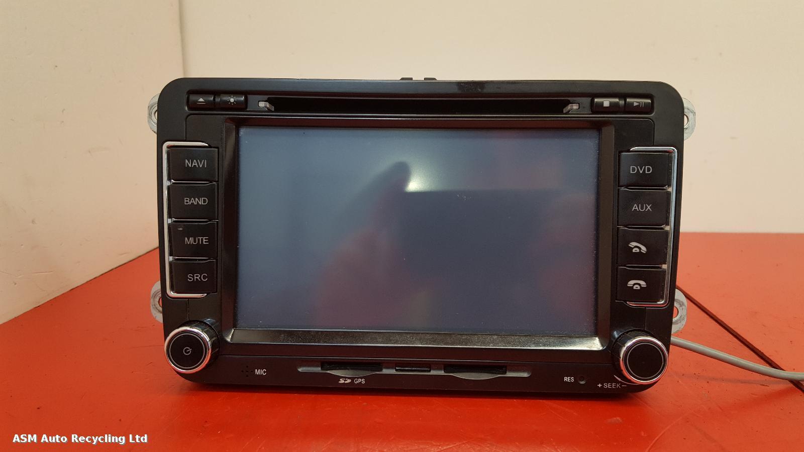 View Auto part CD Changer Seat Leon 2011