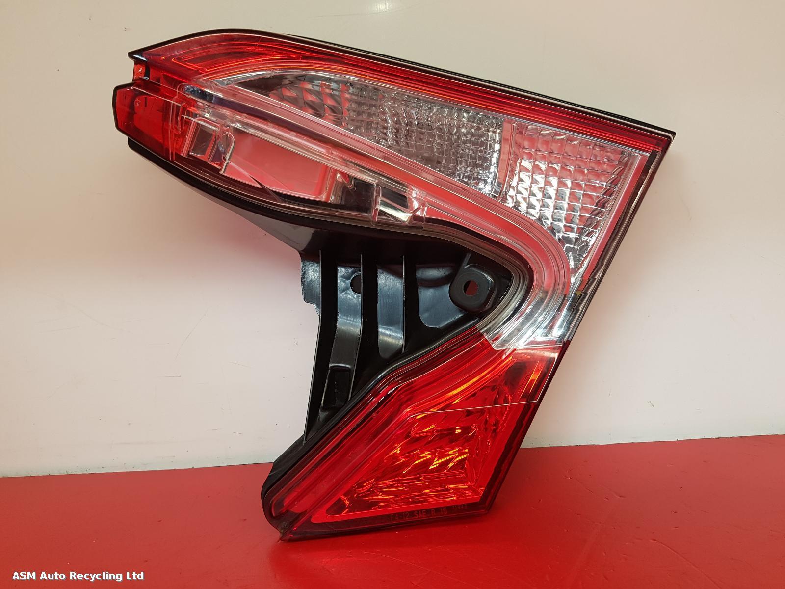 View Auto part R Taillight Toyota C-hr 2018