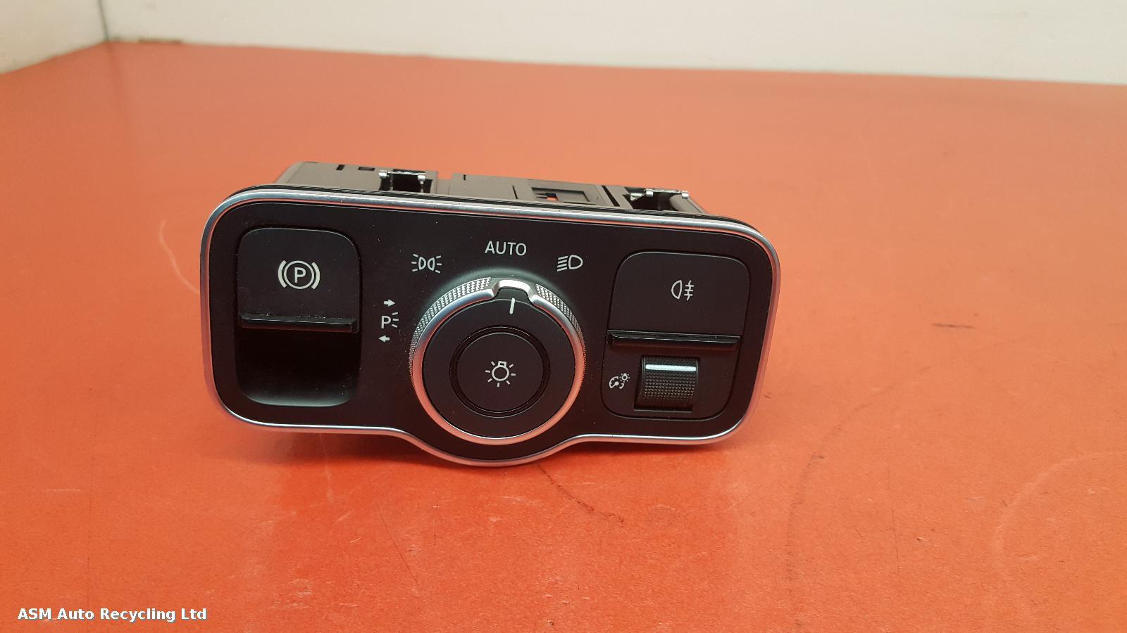 View Auto part Headlight Switch Mercedes A Class 2018