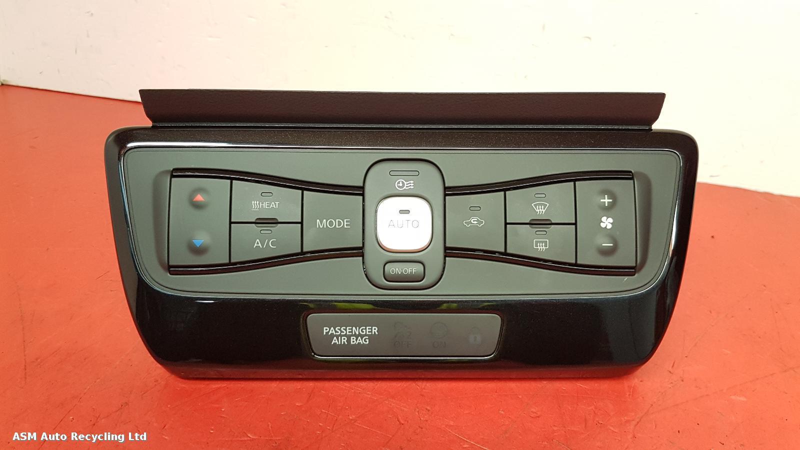 View Auto part Heater/AC Controller Nissan Leaf 2019