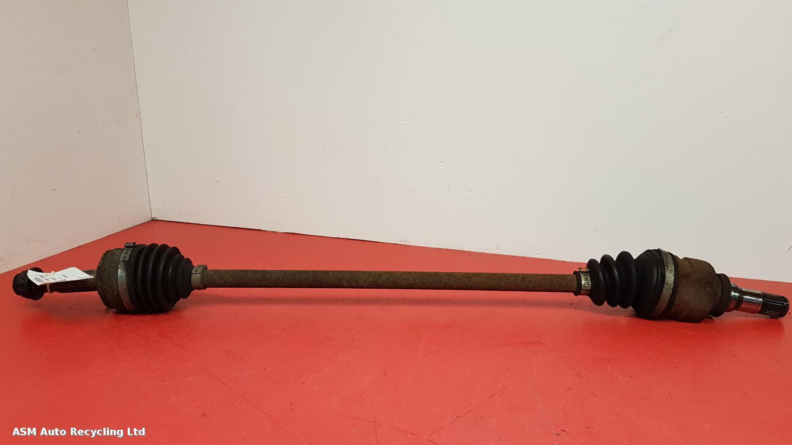 View Auto part Right Driveshaft Peugeot 107 2011