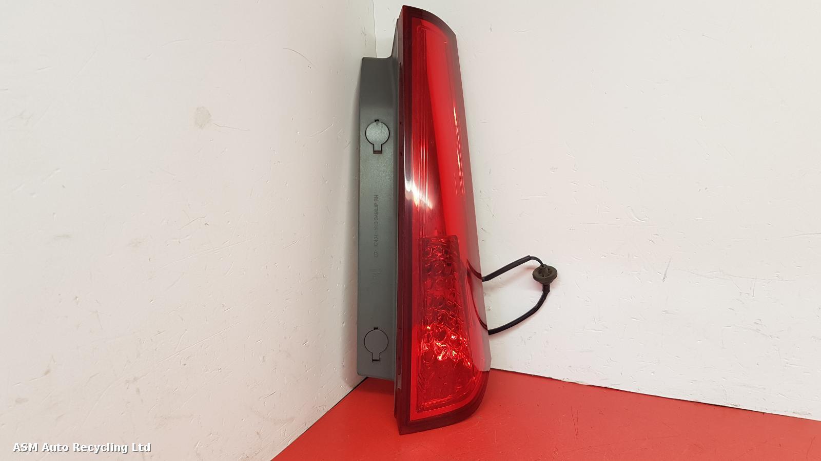 View Auto part R Taillight Kia Ceed 2010