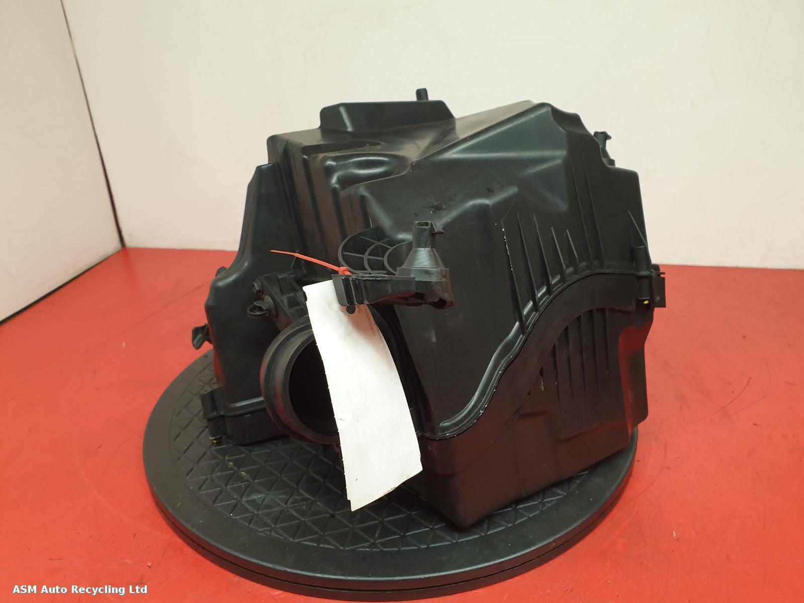 View Auto part Air Cleaner/Box Ford Focus 2018