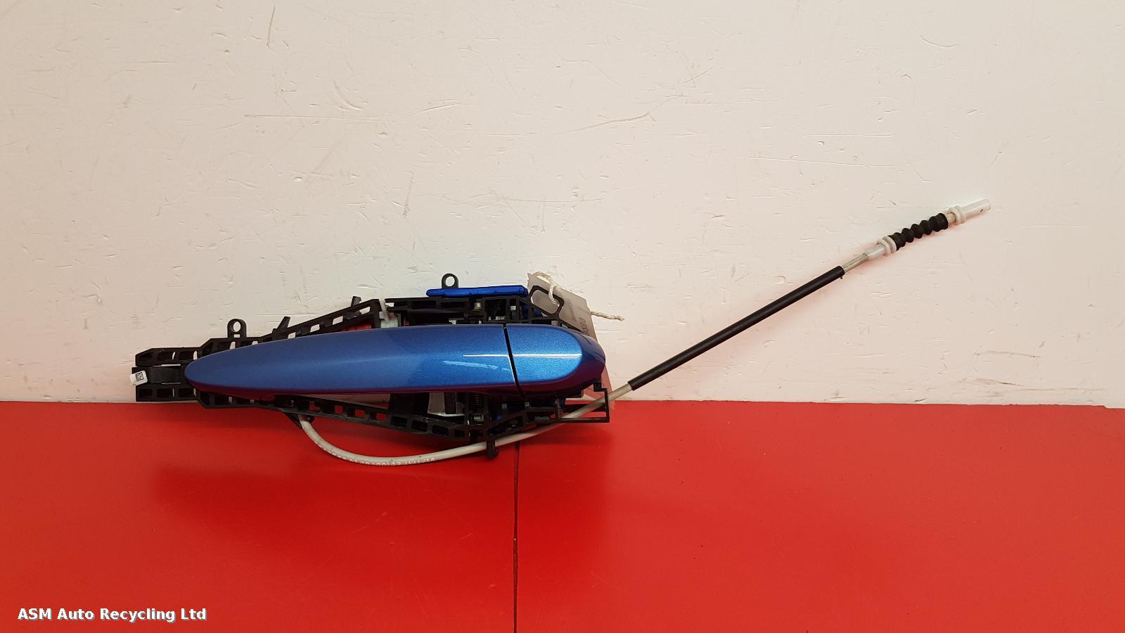 View Auto part Door Handle Bmw 1 Series 2014