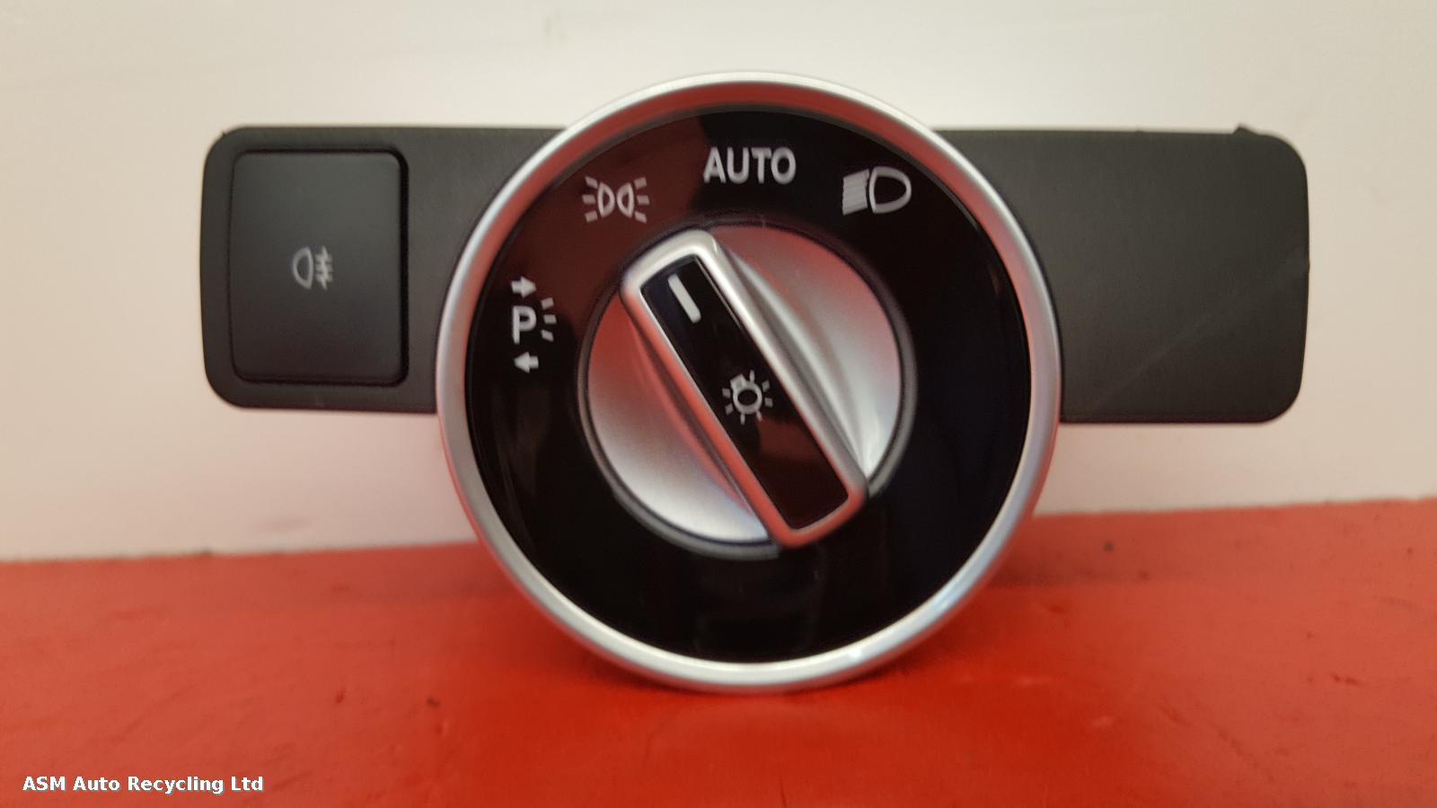 View Auto part Headlight Switch Mercedes A Class 2016