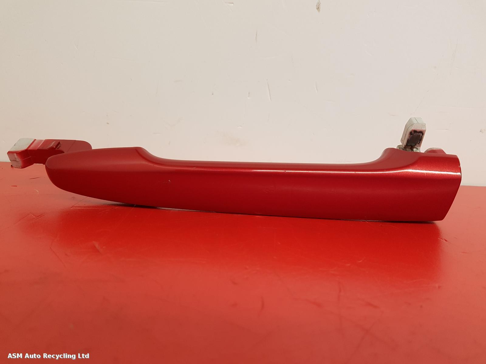 View Auto part Door Handle Mitsubishi Outlander 2016