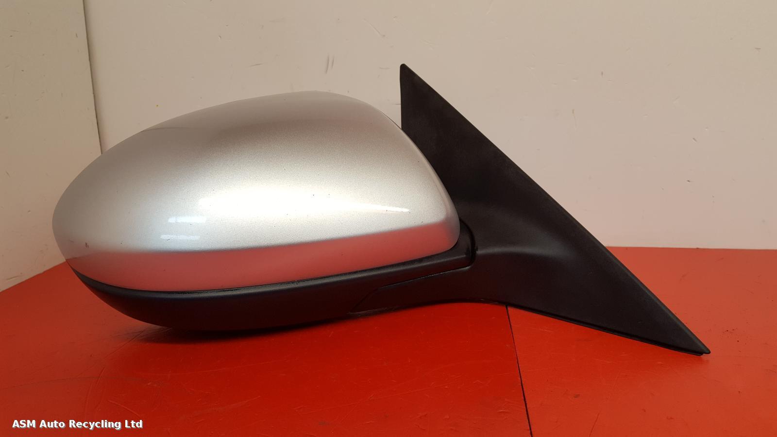 View Auto part R Door Mirror Mazda 6  2009