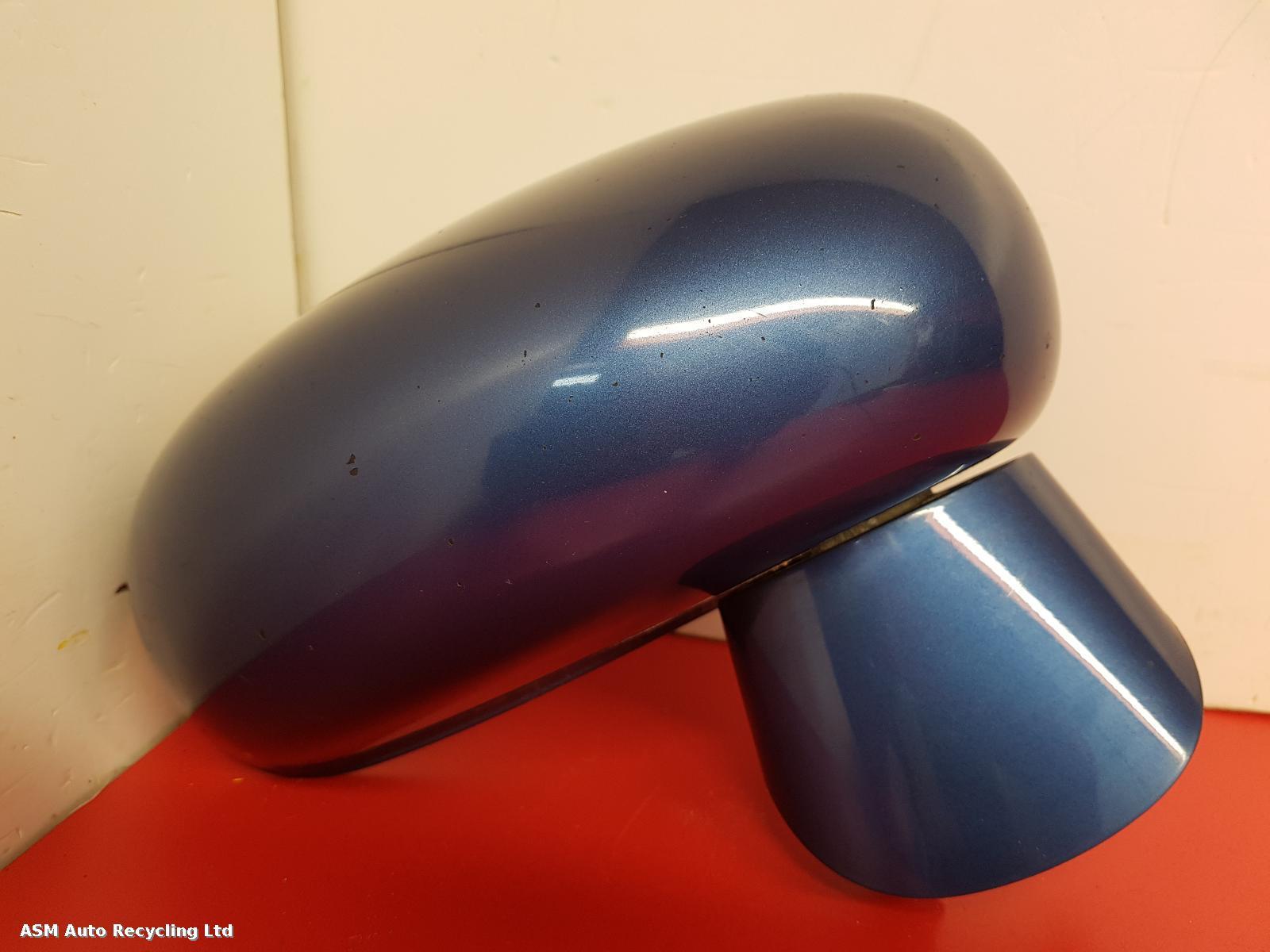 View Auto part R Door Mirror Audi Tt 2002