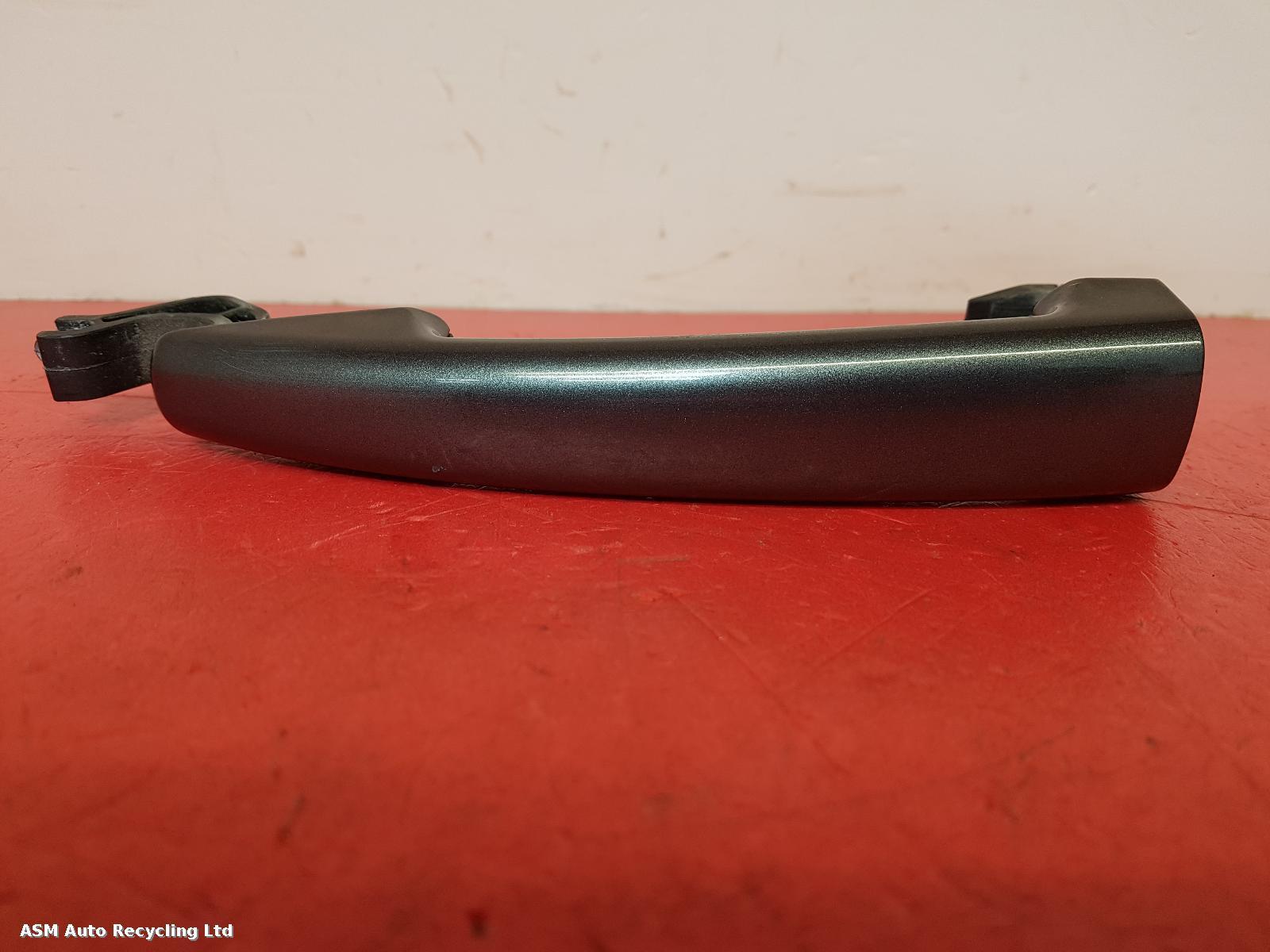 View Auto part Door Handle Peugeot 3008 2012