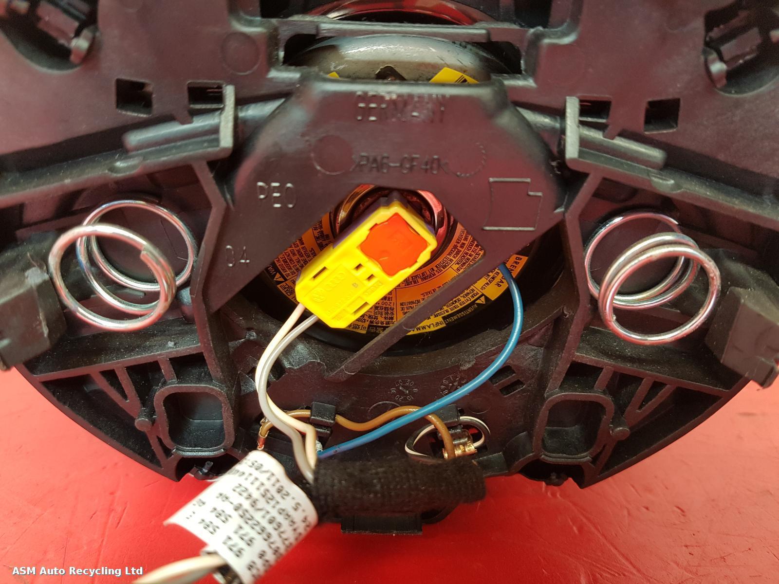 View Auto part R Air Bag Volkswagen Polo 2011