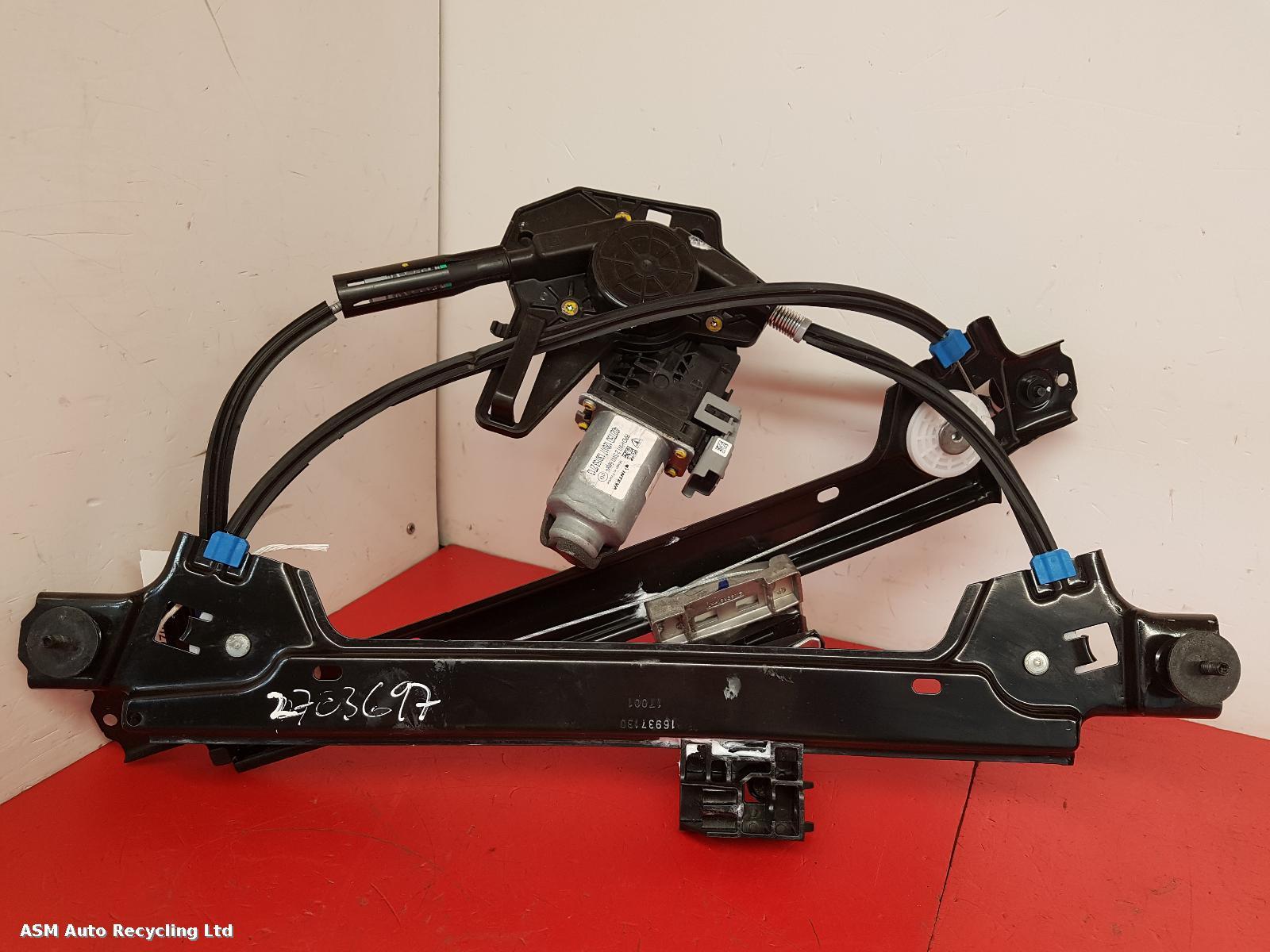 View Auto part RR Window Regulator Tesla Model X 2017