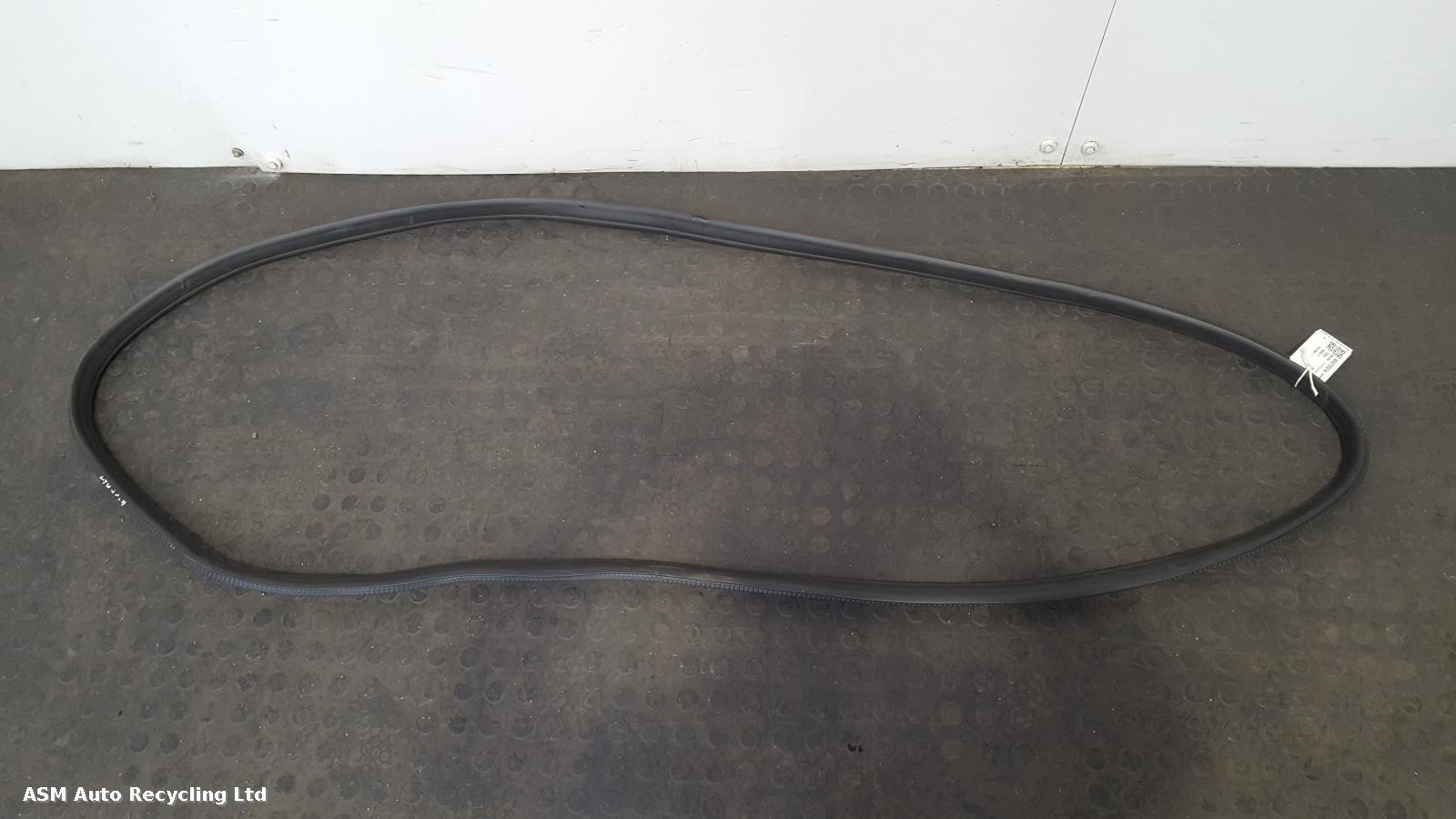 View Auto part Door Seal Tesla Model X 2017