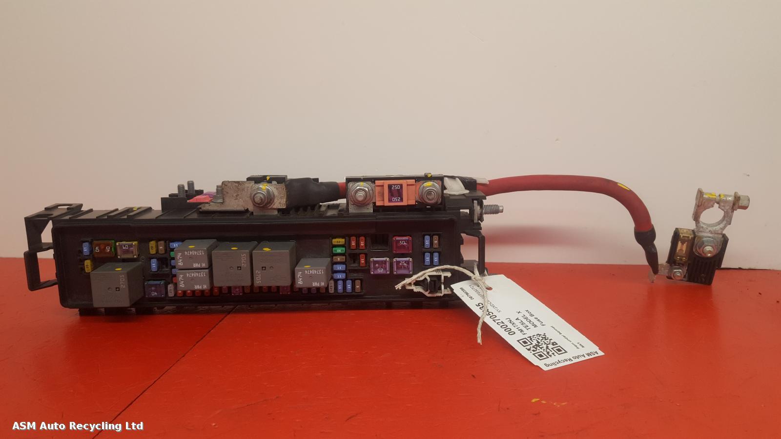 View Auto part Fuse Box Tesla Model X 2017