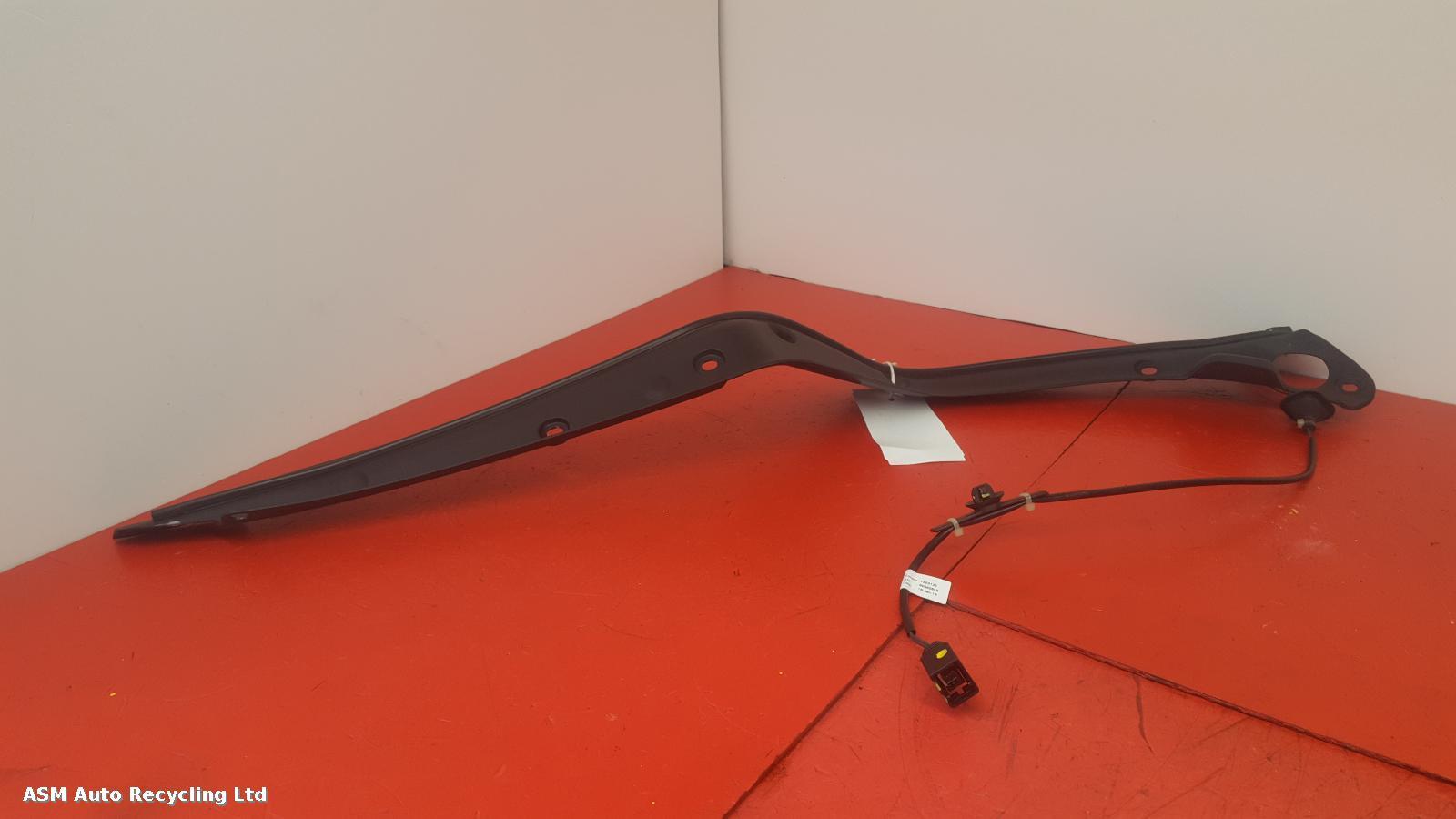View Auto part Misc Tesla Model X 2018