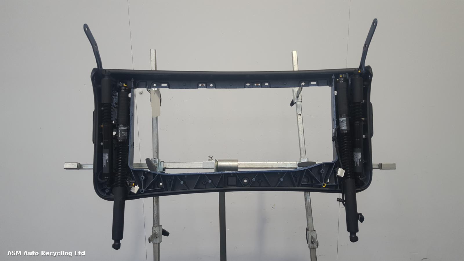 View Auto part R Rear Door Tesla Model X 2018