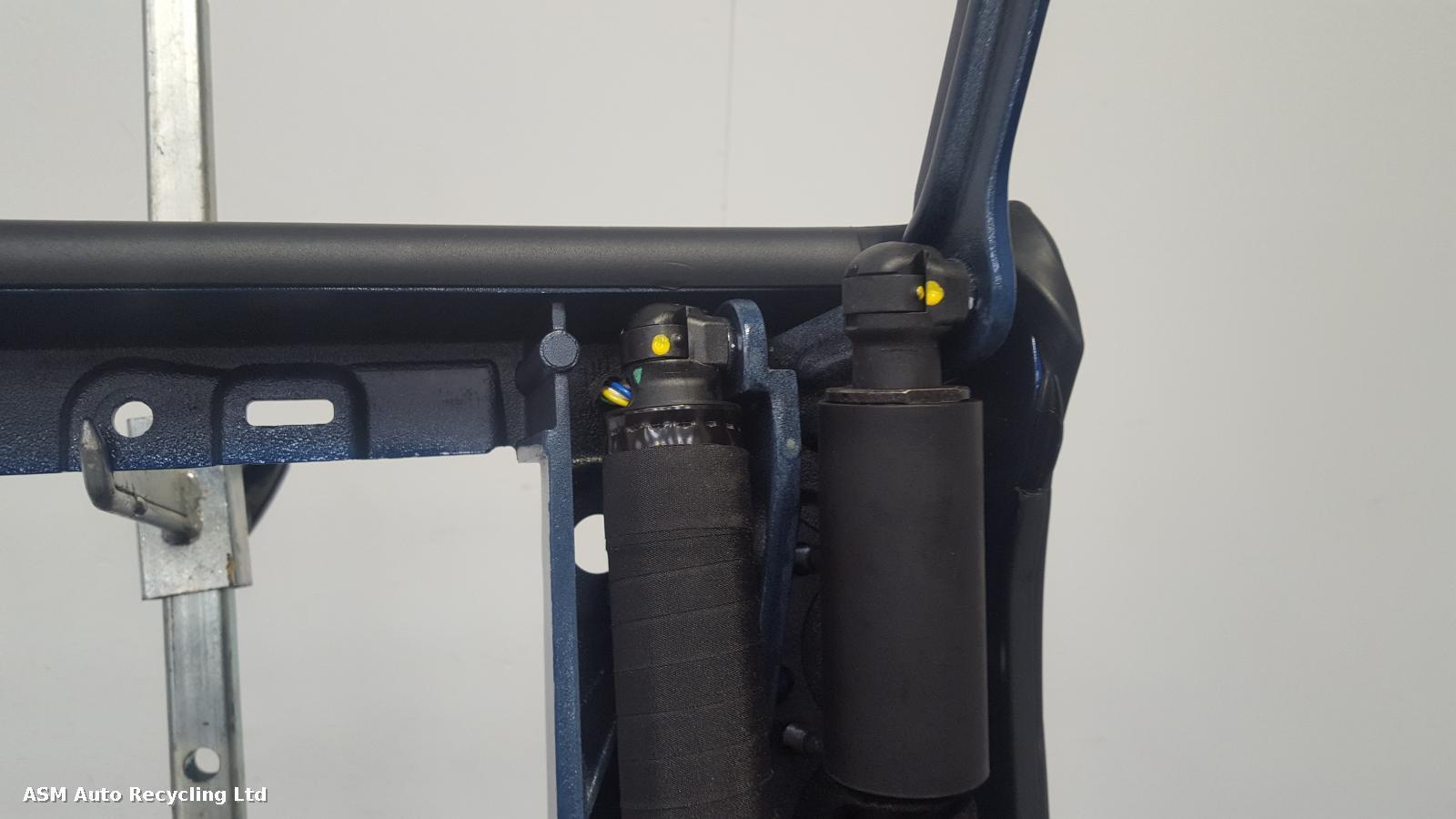 View Auto part R Rear Door Tesla Model X 2018