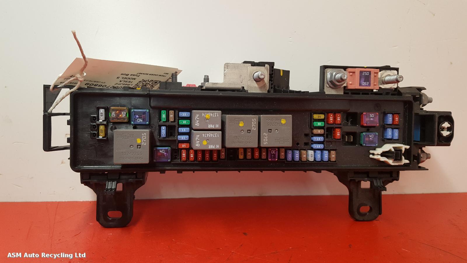 View Auto part Fuse Box Tesla Model S 2017