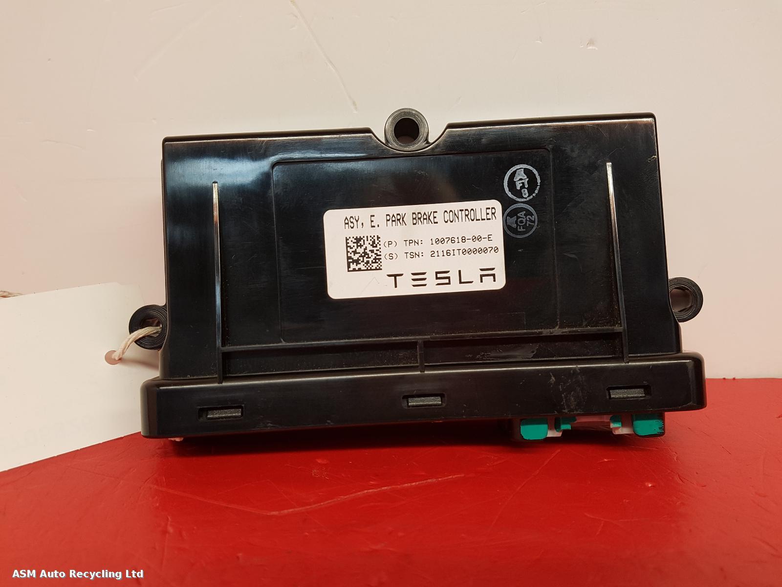 View Auto part Misc Tesla Model S 2017