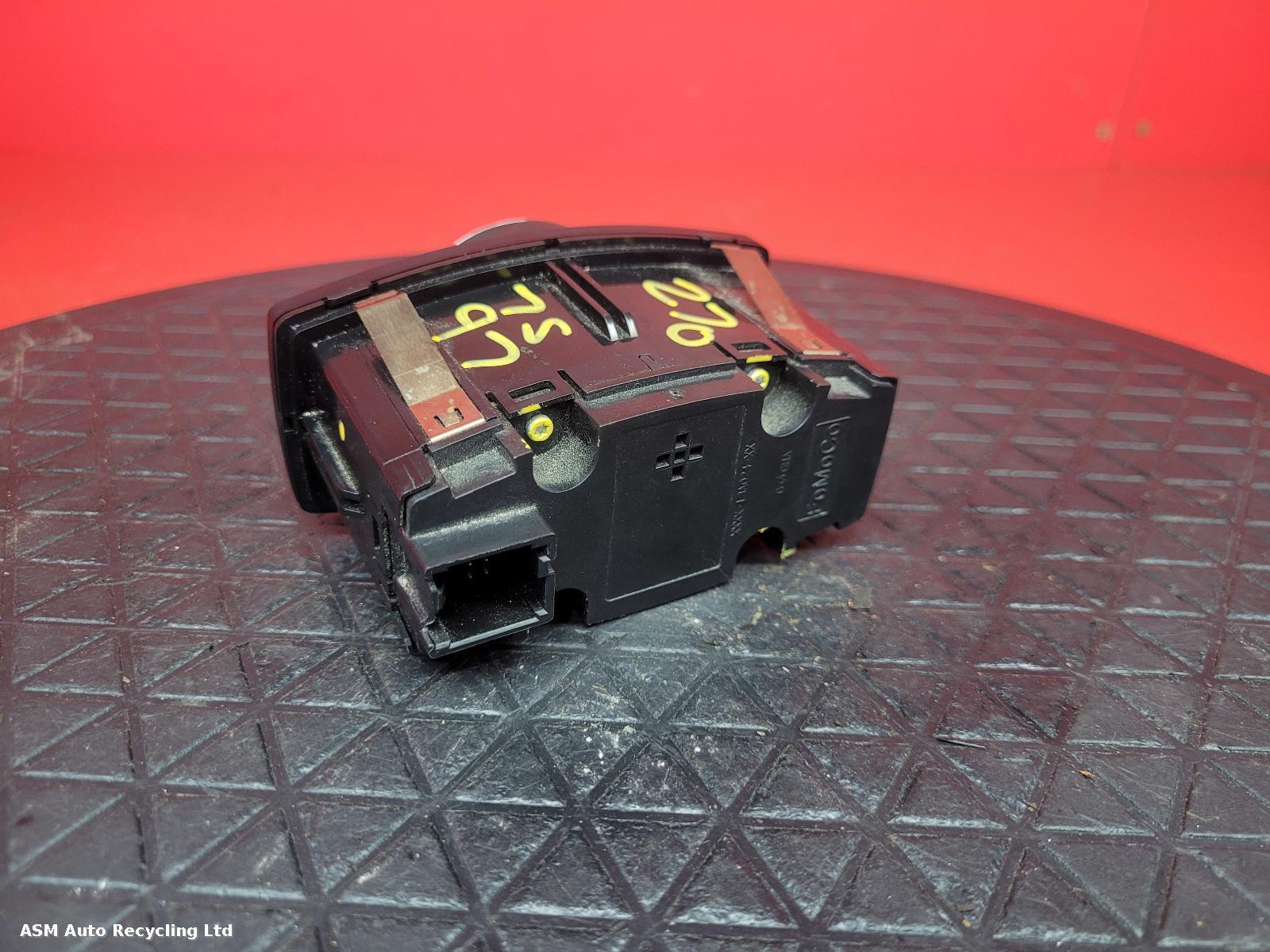 View Auto part Headlight Switch Ford Focus 2018