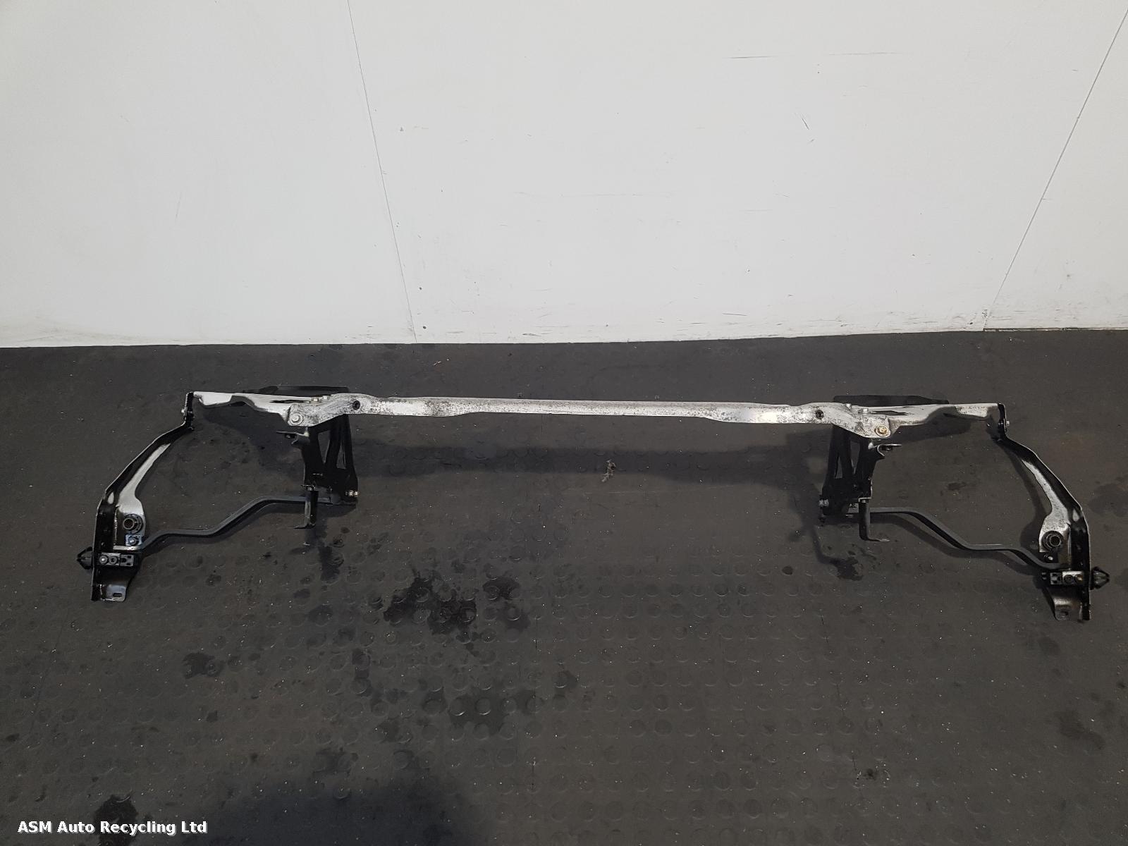 View Auto part Front Panel Mercedes E Class 2016